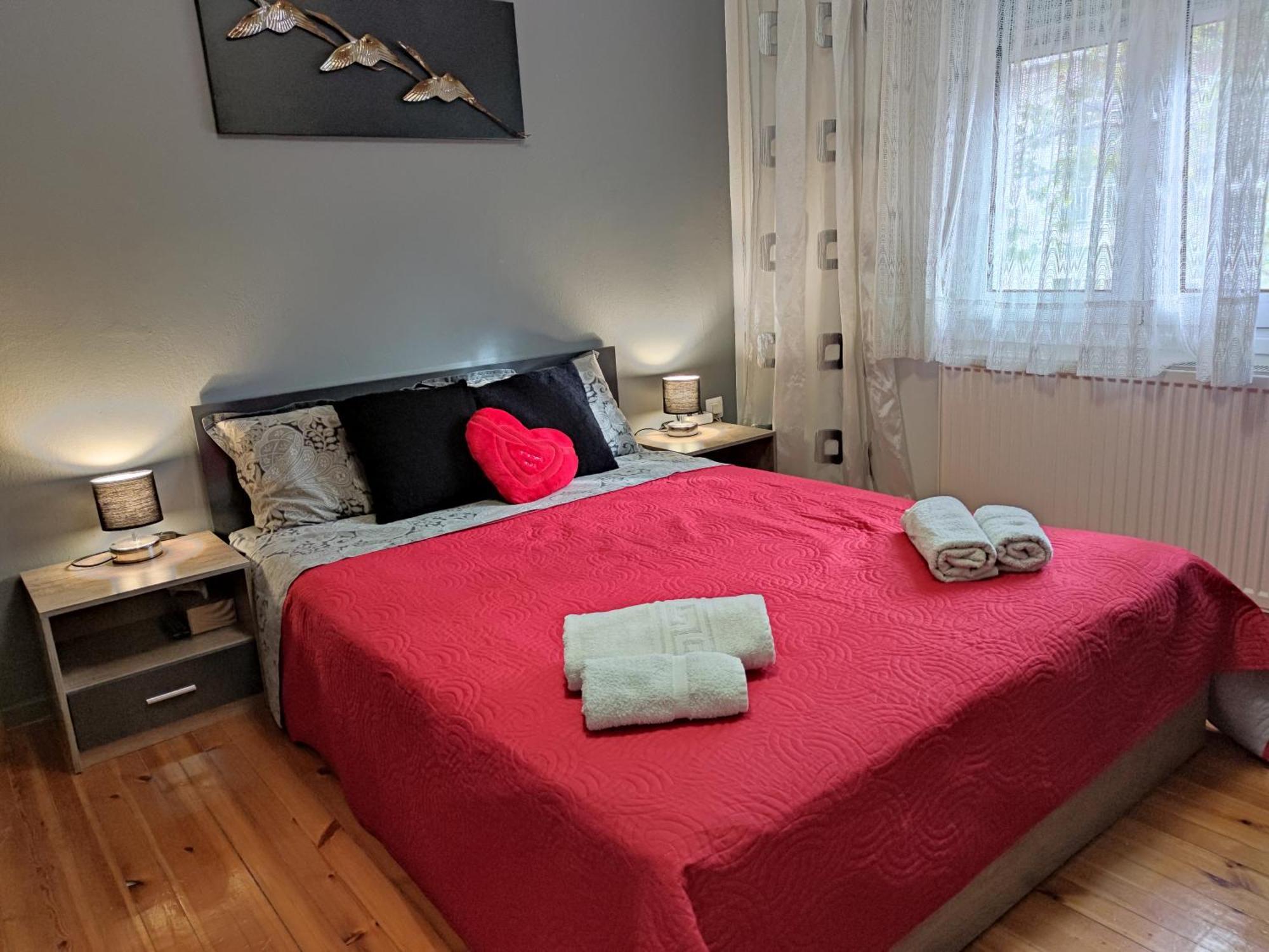 Cozy City Center Apartment Солун Екстериор снимка