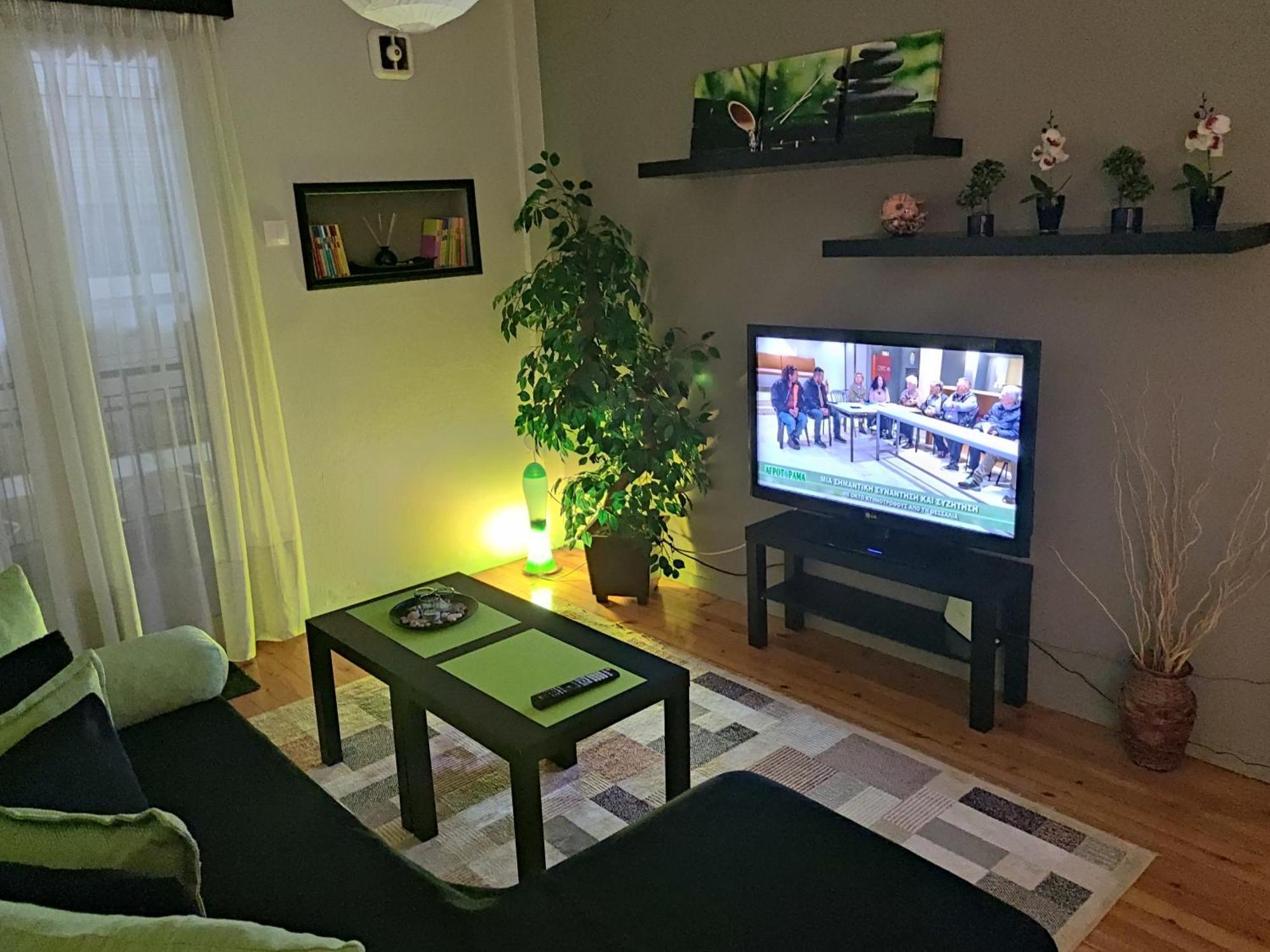 Cozy City Center Apartment Солун Екстериор снимка
